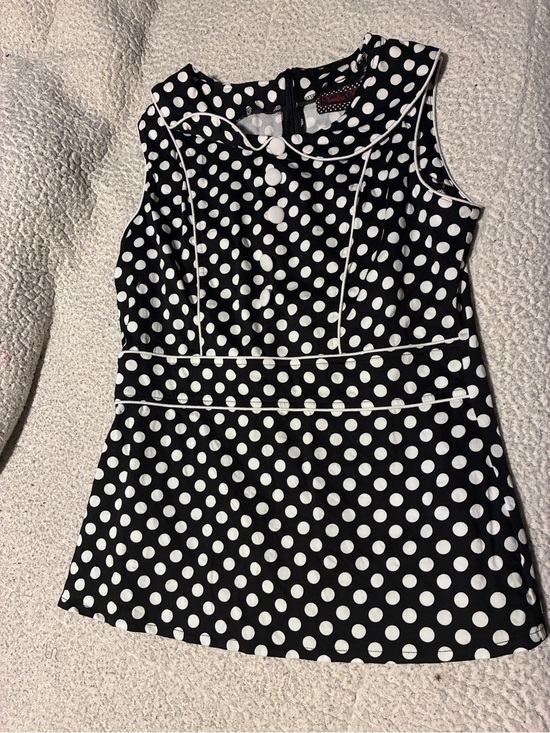 Voodoo Vixen Tops - Voodoo Vixen Black and White Polka Dot Top, size XL, retro/vintage aesthetic